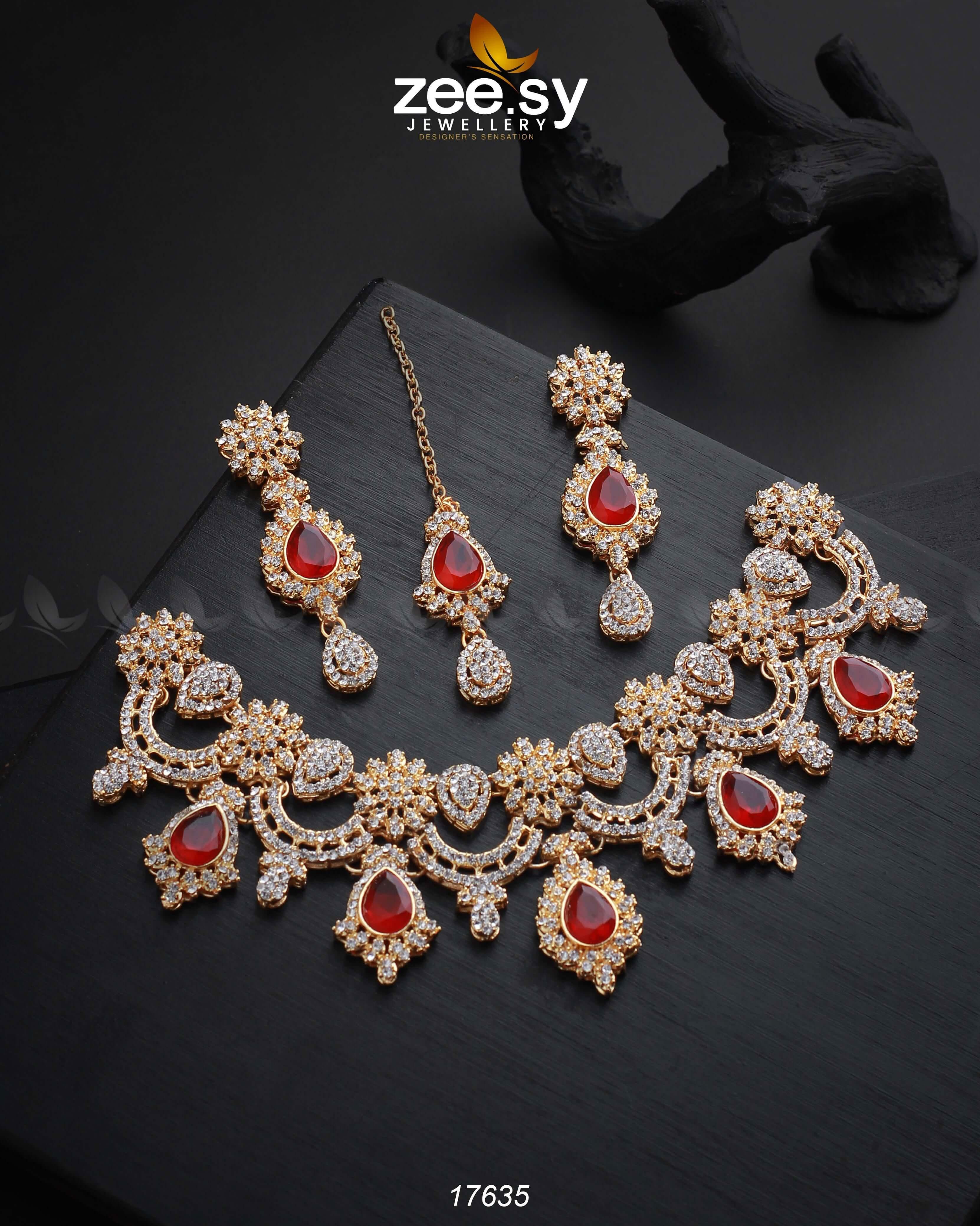 Galactic Necklace - Zeesy.pk