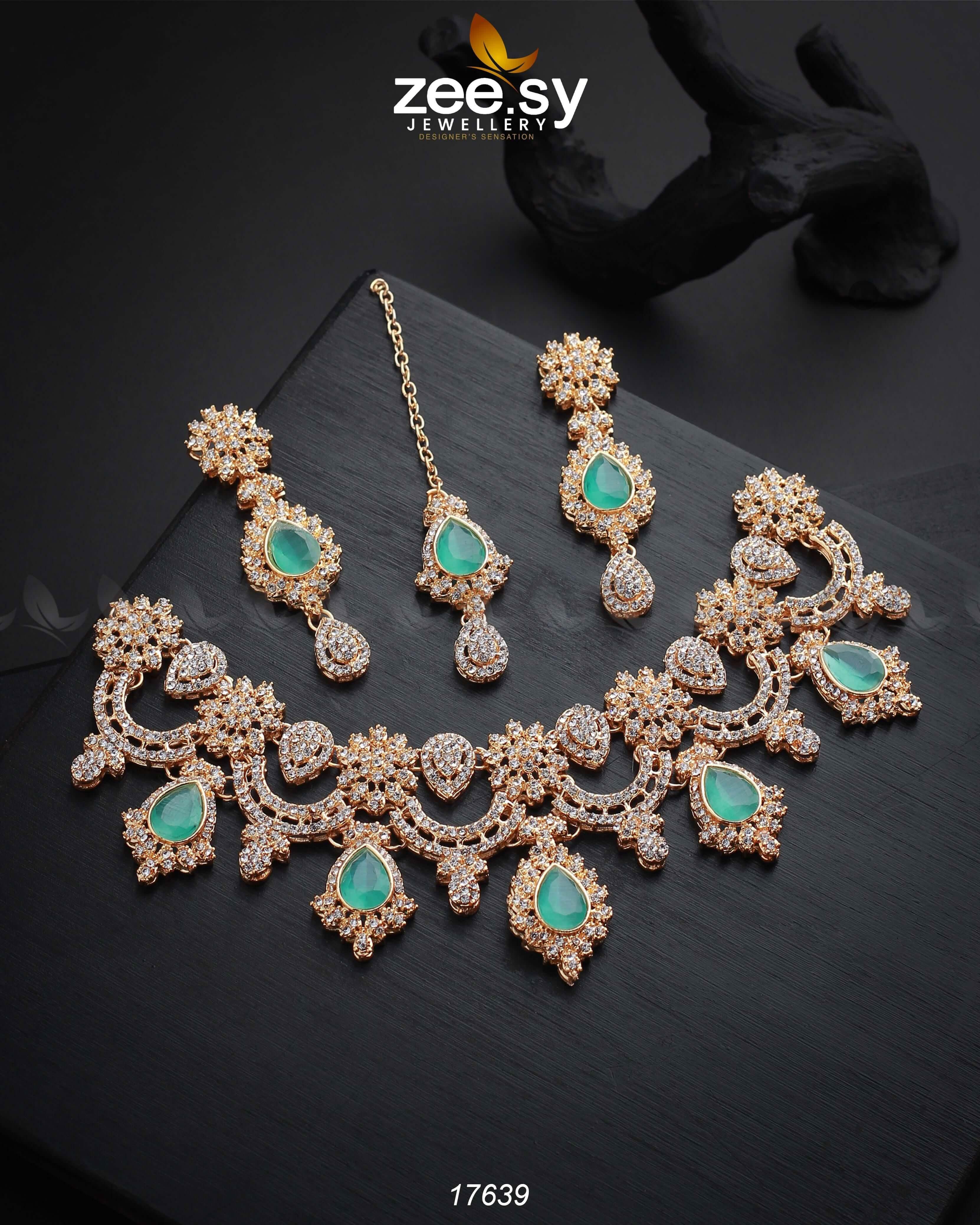 Galactic Necklace - Zeesy.pk