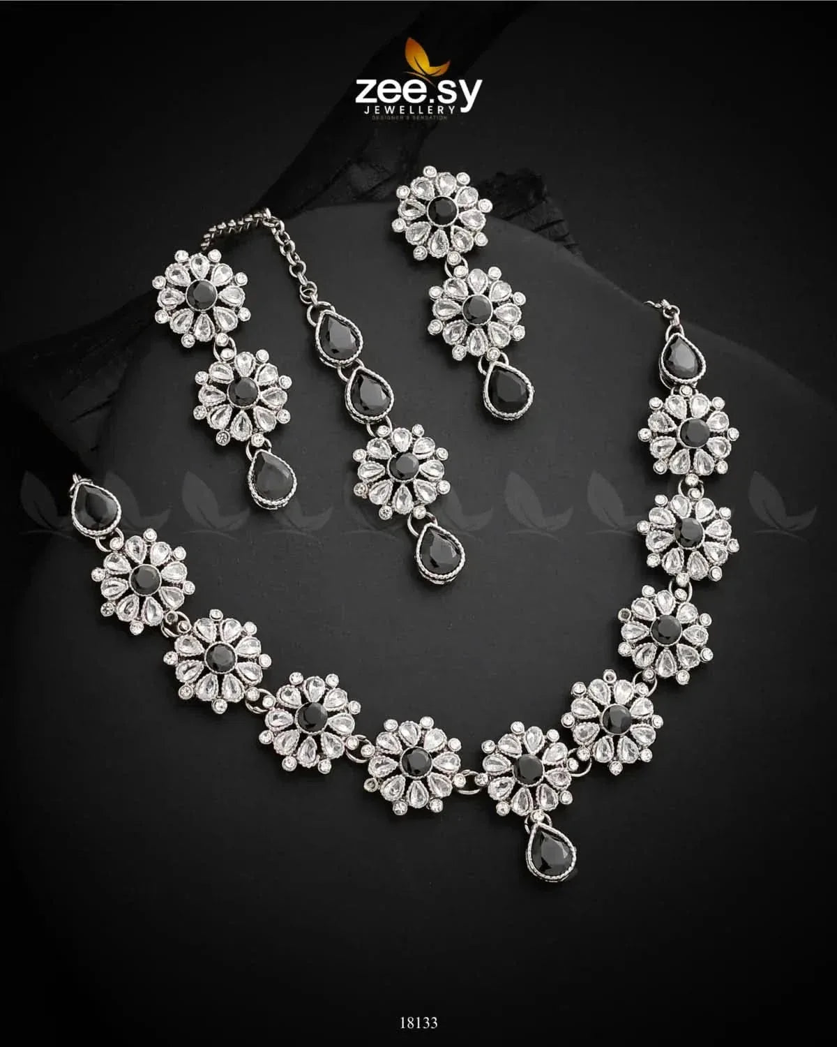 Narcissus Necklace Set Silver Black Necklace Sets - Zeesy Jewellery Pakistan