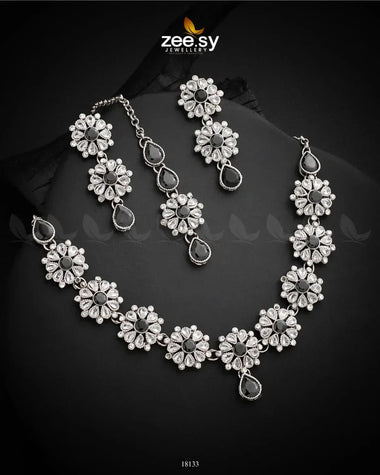 Narcissus Necklace Set Silver Black Necklace Sets - Zeesy Jewellery Pakistan | Premium Artificial & Imitation Jewellery