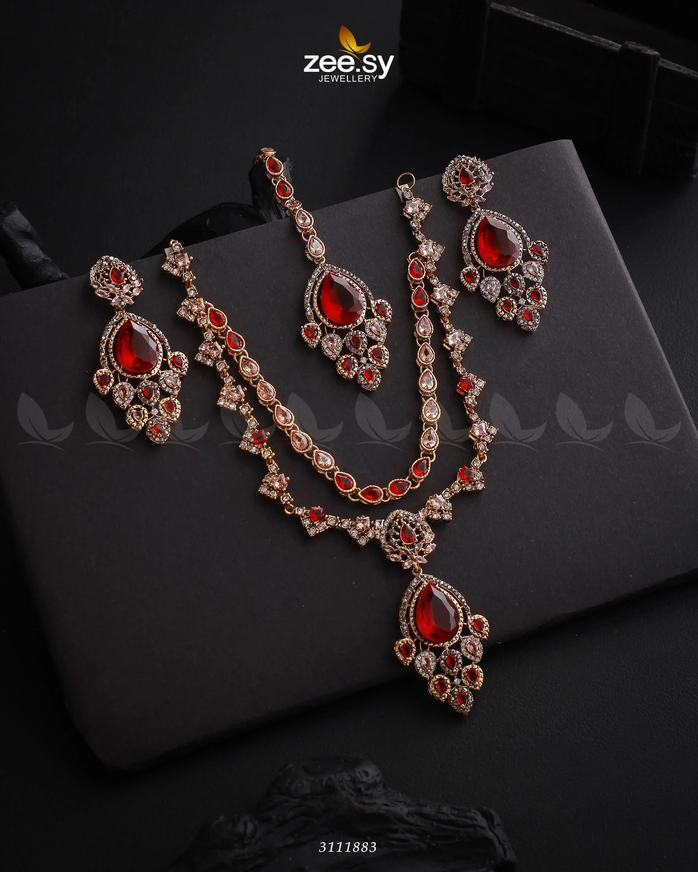 Sushmita Necklace Set - Zeesy.pk