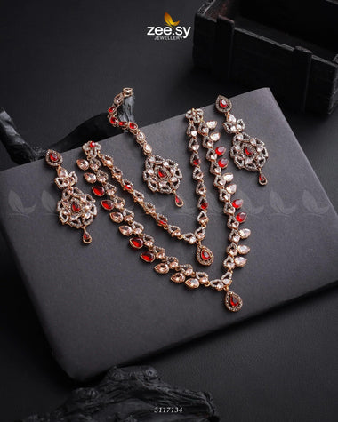 Urwa Hocane Necklace Set Golden Red Necklace Sets - Zeesy Jewellery Pakistan | Premium Artificial & Imitation Jewellery