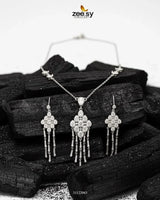 Tonel Oval Gem Wreath Necklace Set Silver Necklace Sets - Zeesy Jewellery Pakistan | Premium Artificial & Imitation Jewellery