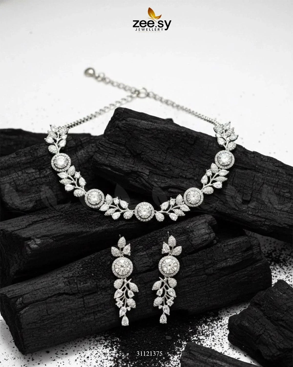 Exquisite Floral Necklace Set Silver White Necklace Sets - Zeesy Jewellery Pakistan | Premium Artificial & Imitation Jewellery