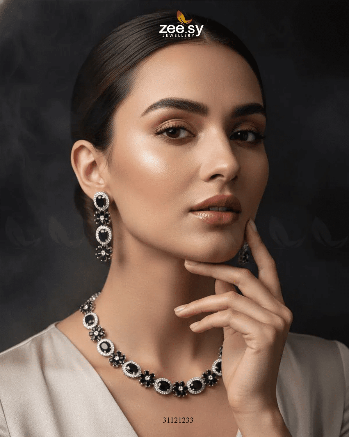 Regal Diamond Flower Necklace Set Necklace Sets - Zeesy Jewellery Pakistan | Premium Artificial & Imitation Jewellery