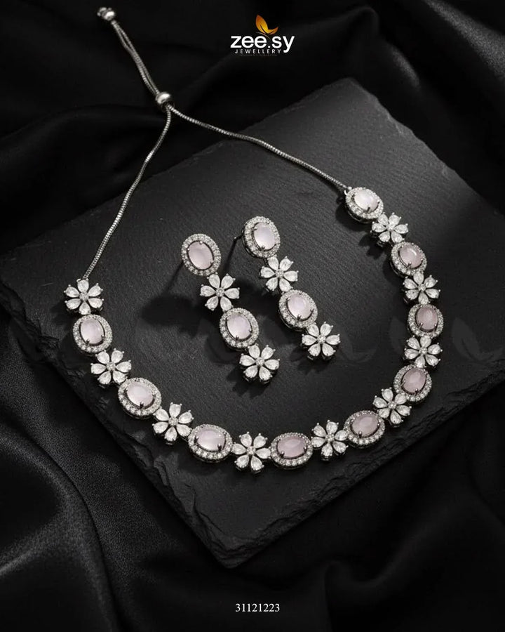 Regal Diamond Flower Necklace Set Necklace Sets - Zeesy Jewellery Pakistan | Premium Artificial & Imitation Jewellery