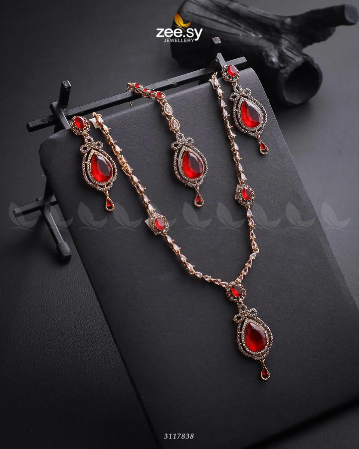 Syra Yousuf Necklace Set Golden Red Necklace Sets - Zeesy Jewellery Pakistan | Premium Artificial & Imitation Jewellery