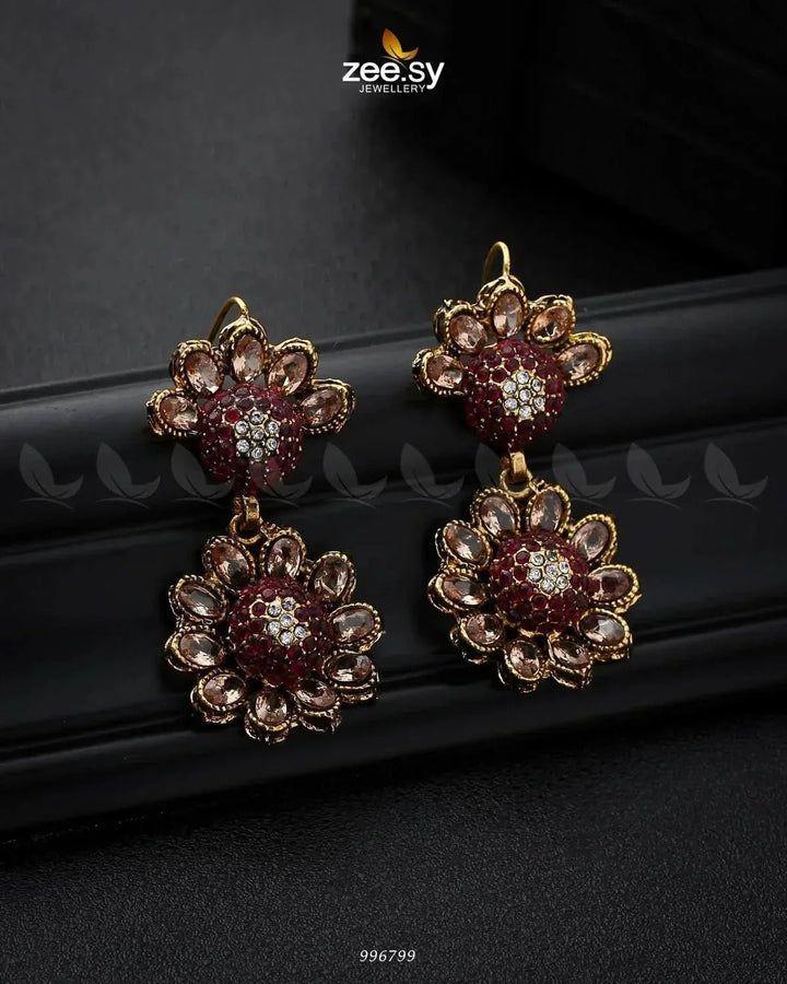 Alstroemeria Necklace set Necklace Sets - Zeesy Jewellery Pakistan | Premium Artificial & Imitation Jewellery
