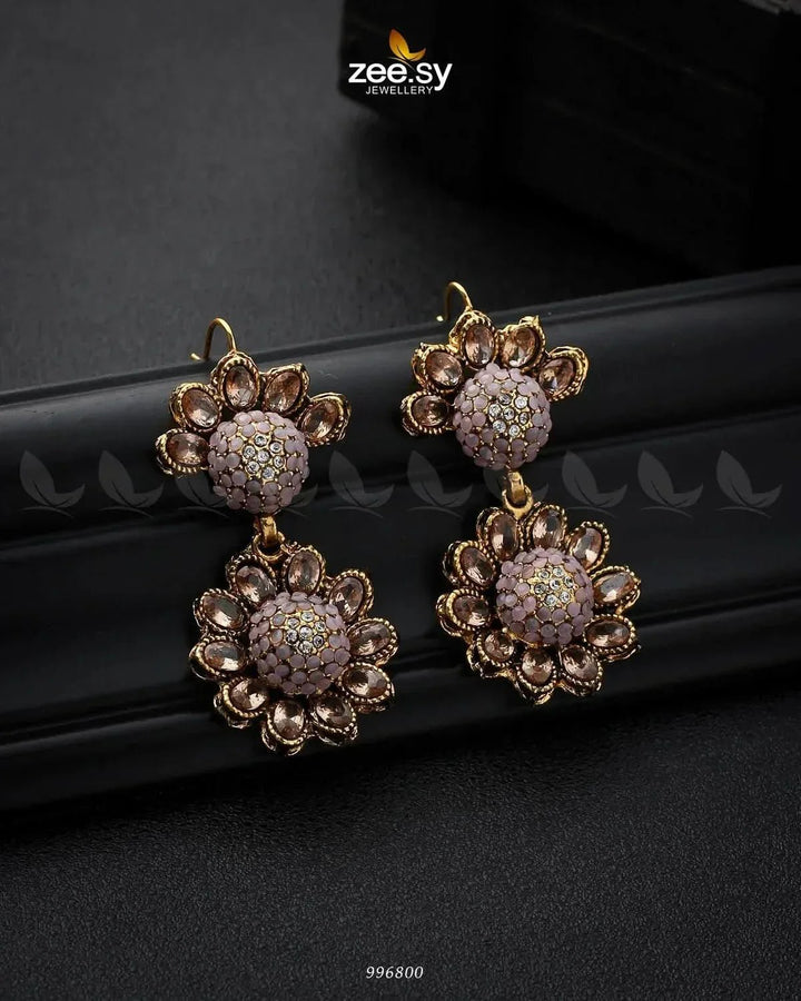 Alstroemeria Necklace set Necklace Sets - Zeesy Jewellery Pakistan | Premium Artificial & Imitation Jewellery
