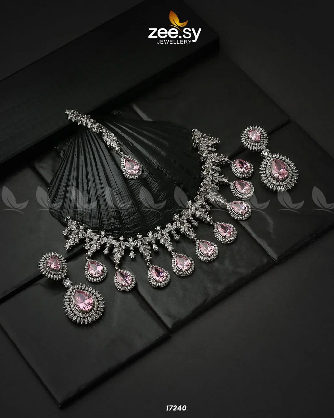 Drop Cut Necklace - Zeesy.pk