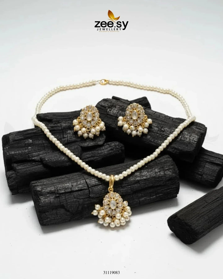 Estuary Petite Floral Necklace Set Pearl Necklace Sets - Zeesy Jewellery Pakistan | Premium Artificial & Imitation Jewellery