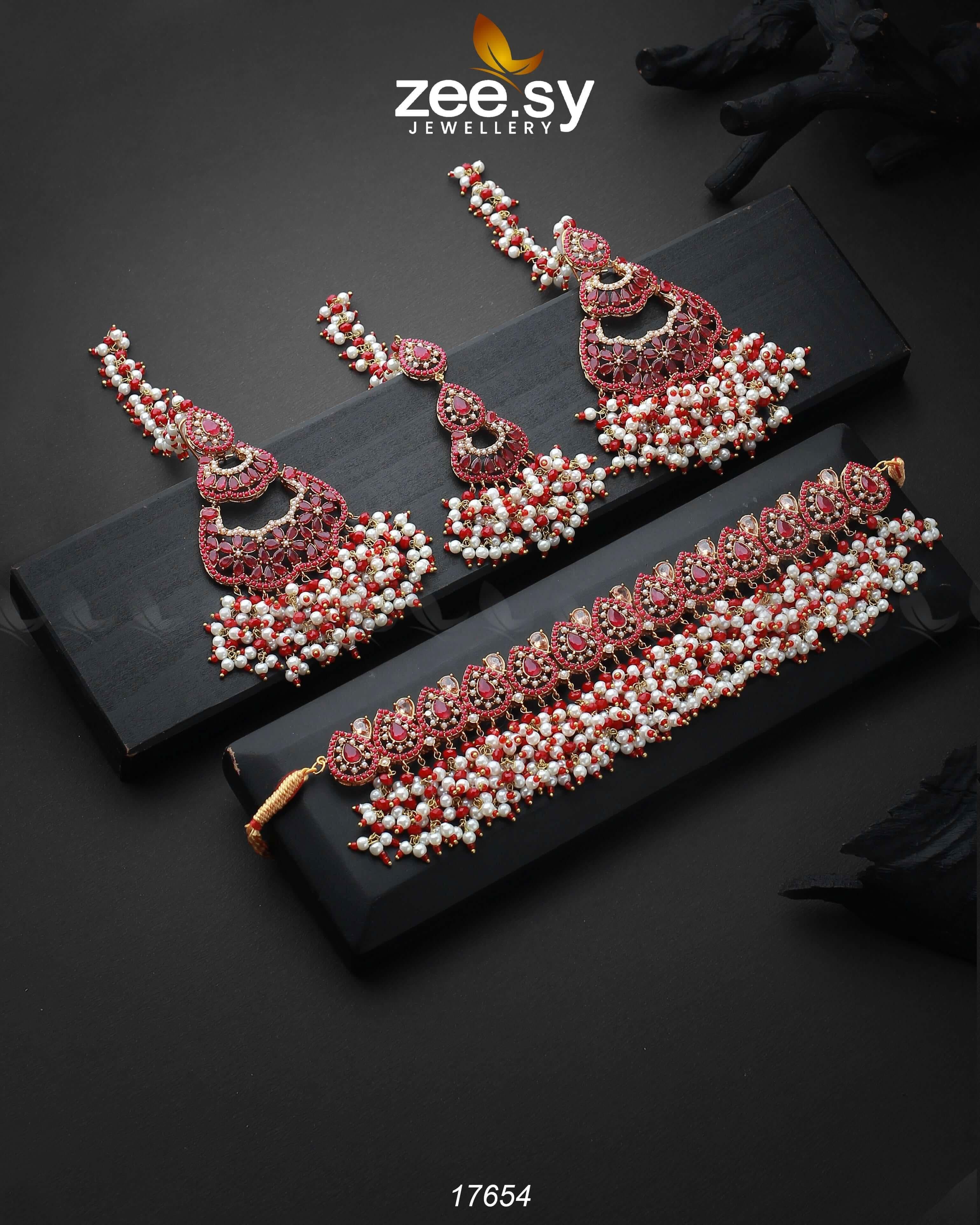 Amaira Chokar Necklace Set Red Necklace Sets - Zeesy Jewellery Pakistan