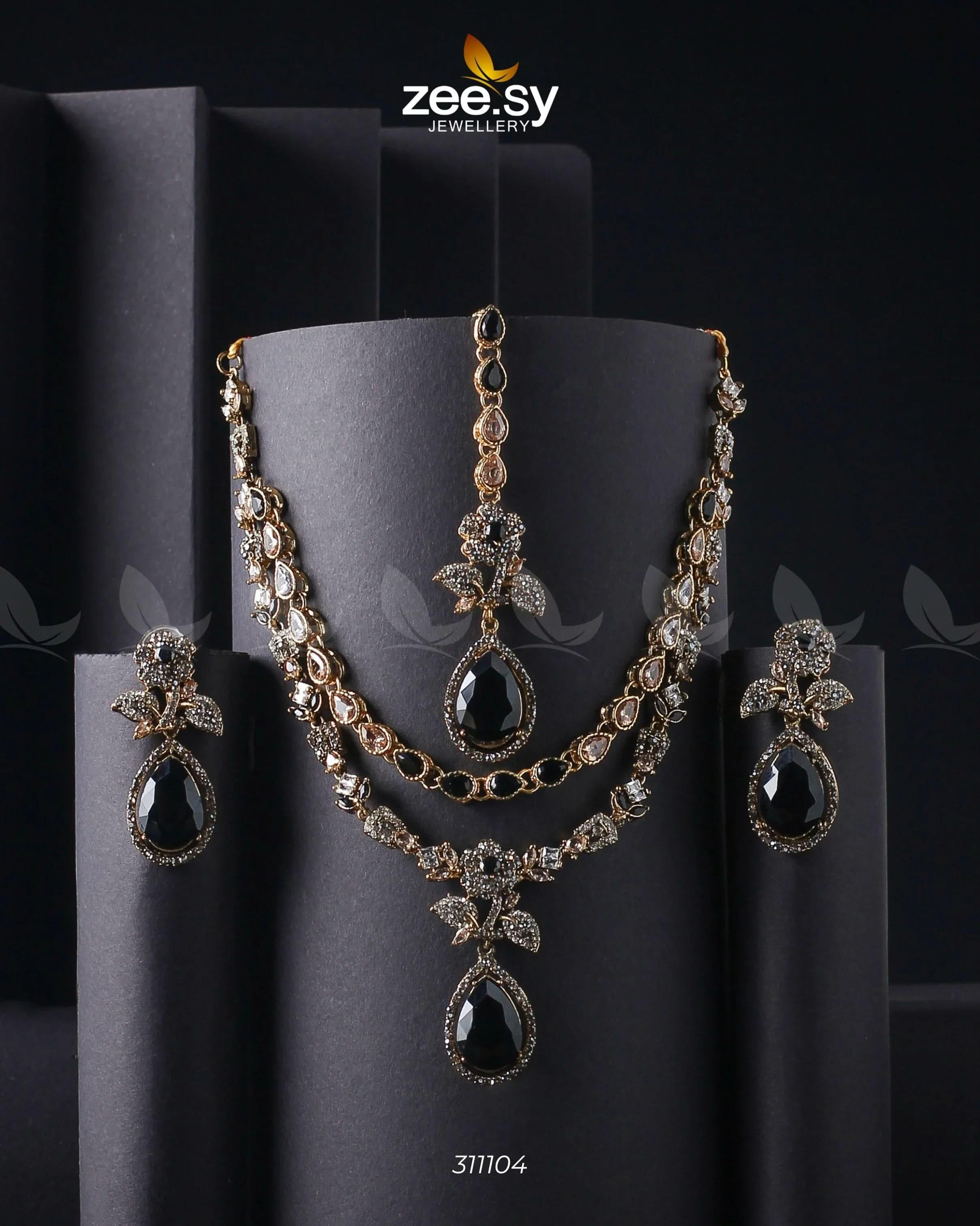 Amelia Necklace set - Zeesy.pk