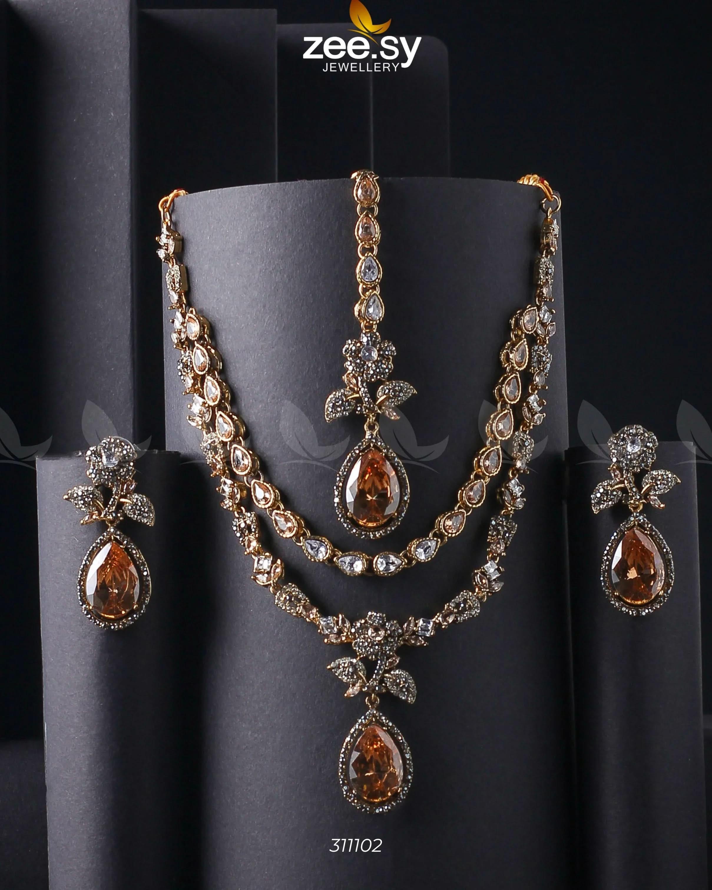 Amelia Necklace set - Zeesy.pk