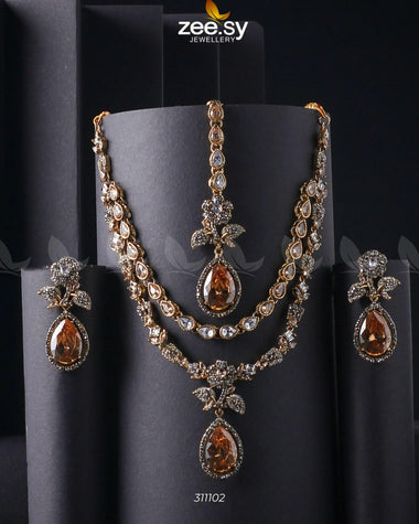 Eldria Cut Stone Necklace Set Golden Champagne Necklace Sets - Zeesy Jewellery Pakistan | Premium Artificial & Imitation Jewellery