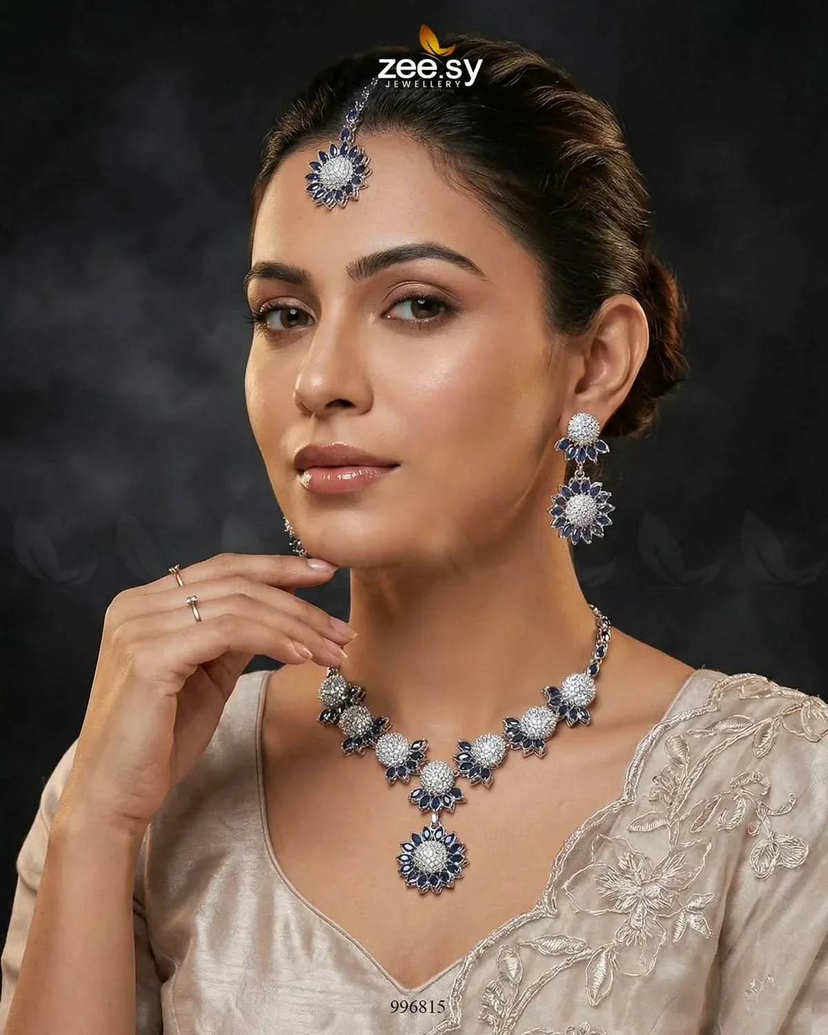 Aquilegia Necklace Set Necklace Sets - Zeesy Jewellery Pakistan | Premium Artificial & Imitation Jewellery
