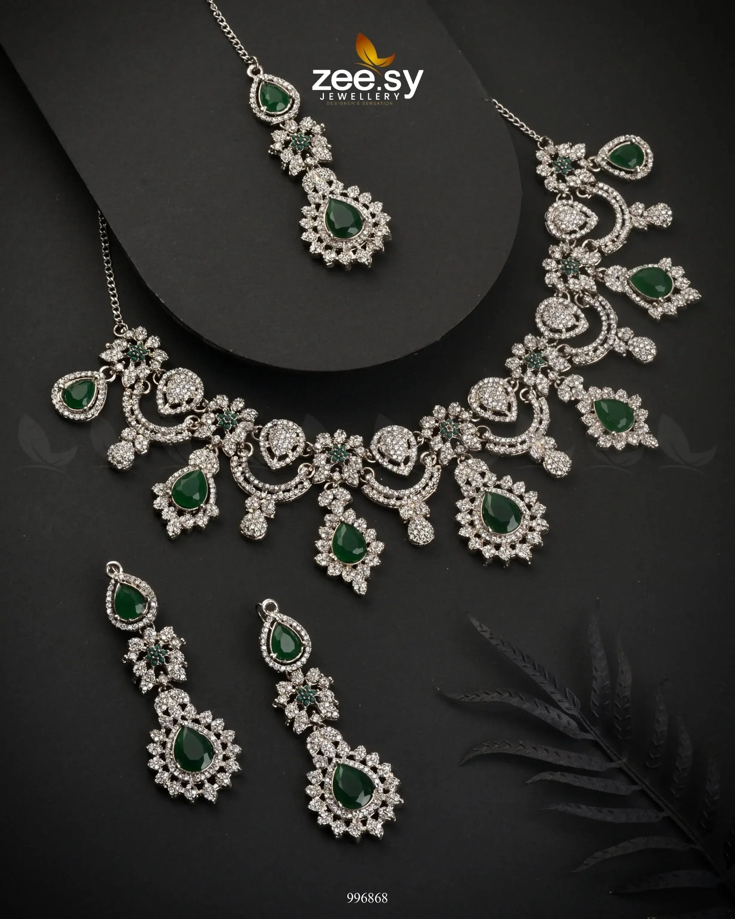 Chrysanthemum Necklace Green Necklace Sets - Zeesy Jewellery Pakistan | Premium Artificial & Imitation Jewellery