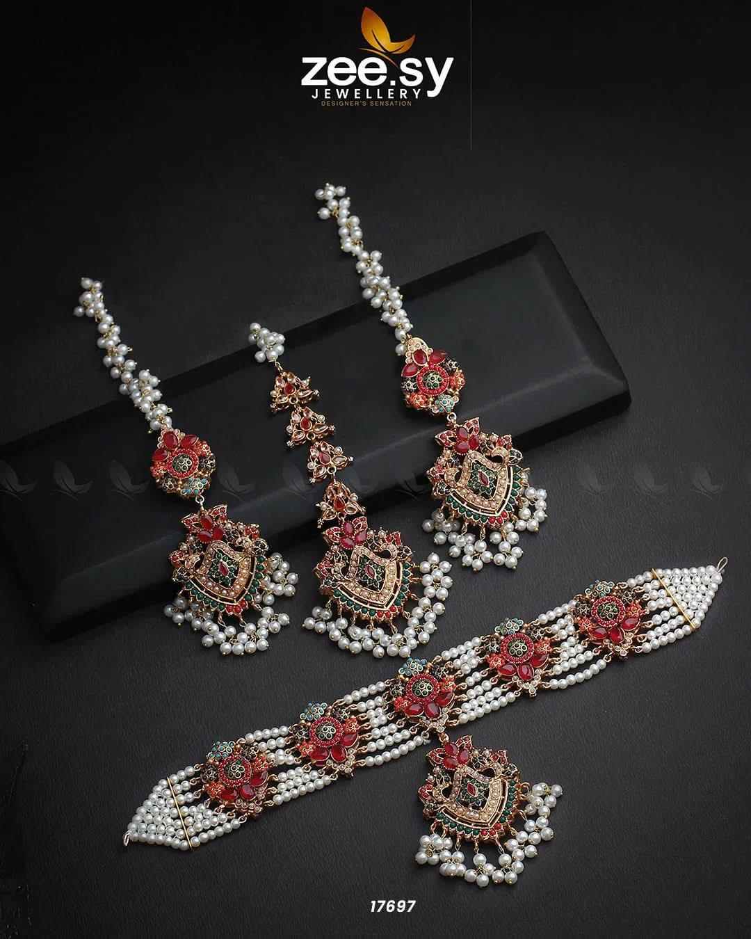 Ritual Necklace - Zeesy.pk
