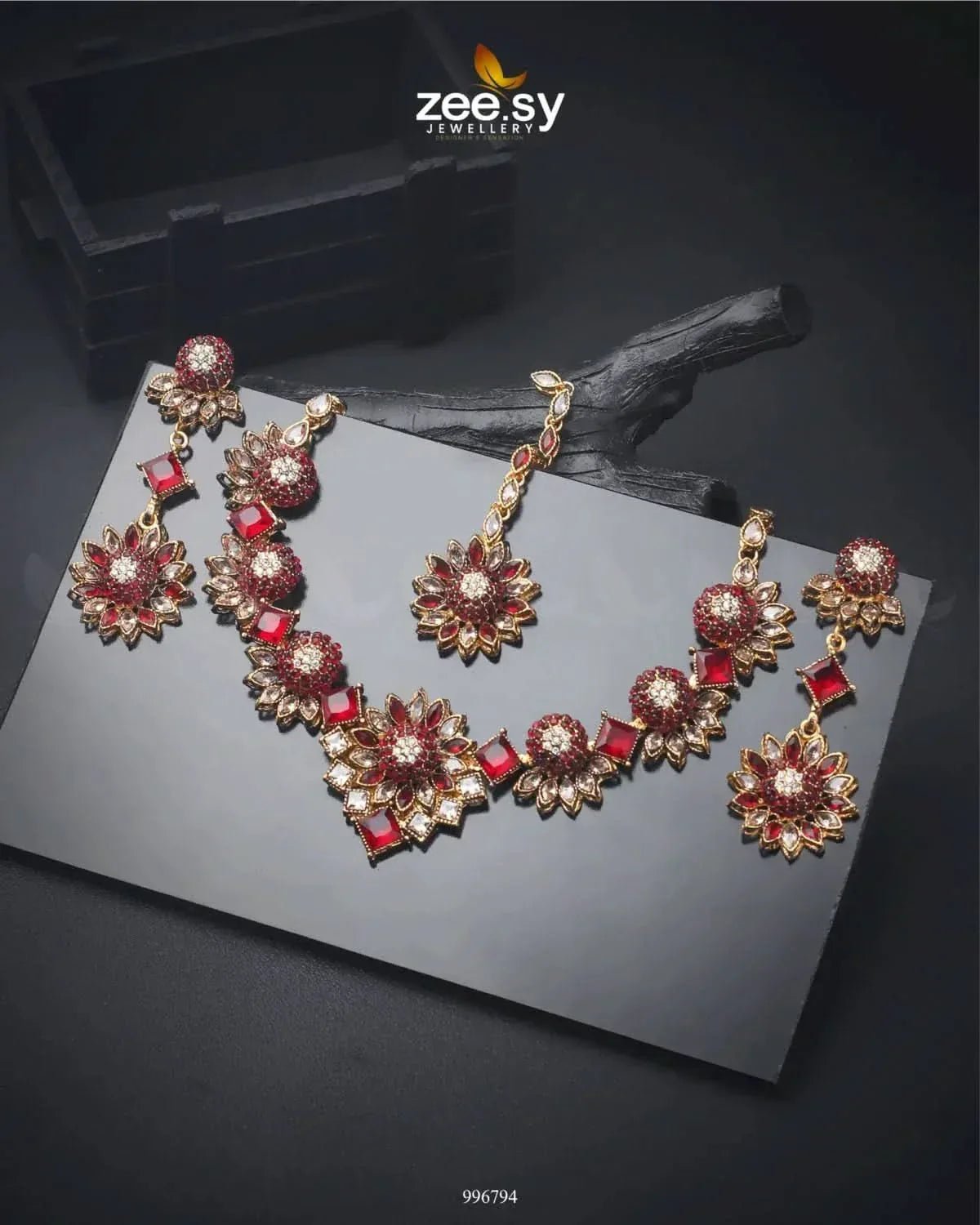 Astilbe Necklace Set Red Necklace Sets - Zeesy Jewellery Pakistan | Premium Artificial & Imitation Jewellery