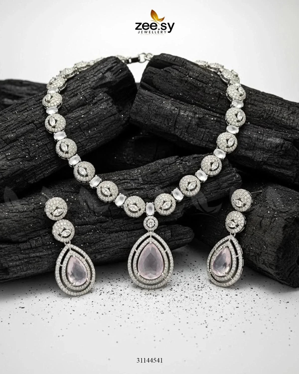 Elegant Heart Cluster Necklace Set Necklace Sets - Zeesy Jewellery Pakistan | Premium Artificial & Imitation Jewellery
