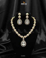 Elegant Heart Cluster Necklace Set Golden White Necklace Sets - Zeesy Jewellery Pakistan | Premium Artificial & Imitation Jewellery