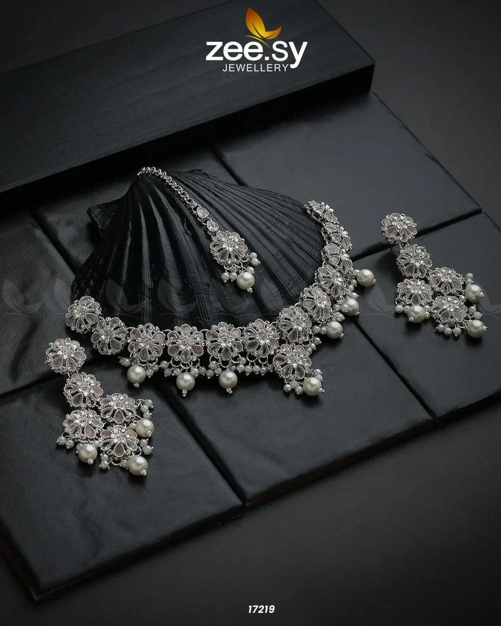 Magnolia Glimmer Necklace Silver Pink Necklace Sets - Zeesy Jewellery Pakistan | Premium Artificial & Imitation Jewellery