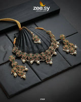 Magnolia Glimmer Necklace - Zeesy.pk