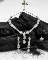 Destiny's Grand Oval Necklace Set Silver White Necklace Sets - Zeesy Jewellery Pakistan | Premium Artificial & Imitation Jewellery
