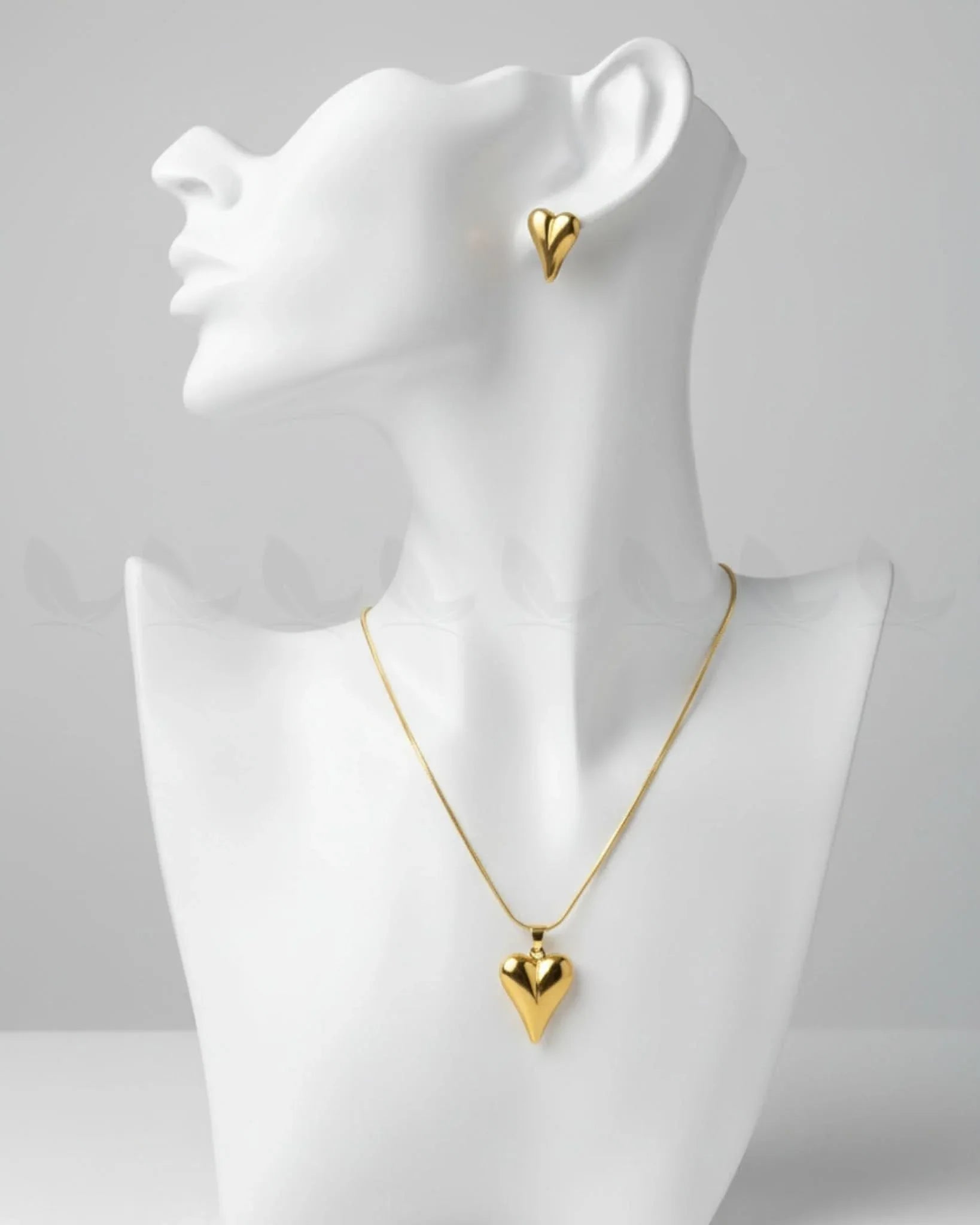 Chic Gold Puffed Heart Pendant Pendant - Zeesy Jewellery Pakistan | Premium Artificial & Imitation Jewellery