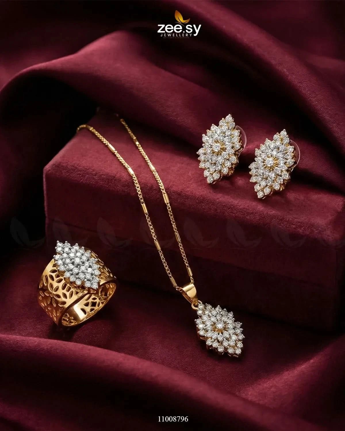 Rosette Cluster Ring Pendant Set - Zeesy.pk