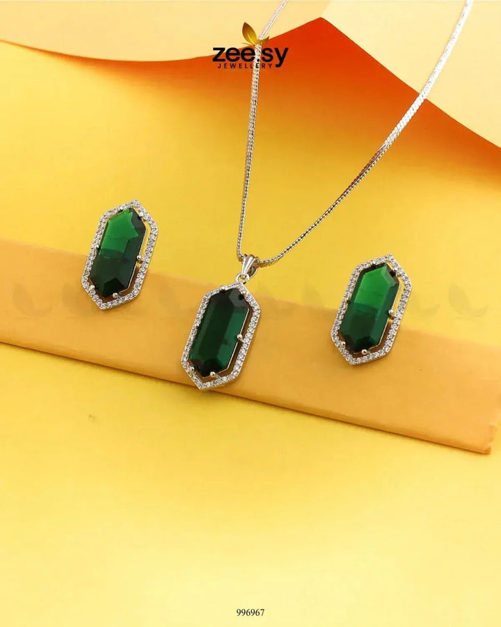 Jade Pendant set Emerald Green Pendant - Zeesy Jewellery Pakistan | Premium Artificial & Imitation Jewellery