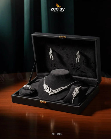 Linnet Pendant Set Silver Pendant - Zeesy Jewellery Pakistan | Premium Artificial & Imitation Jewellery