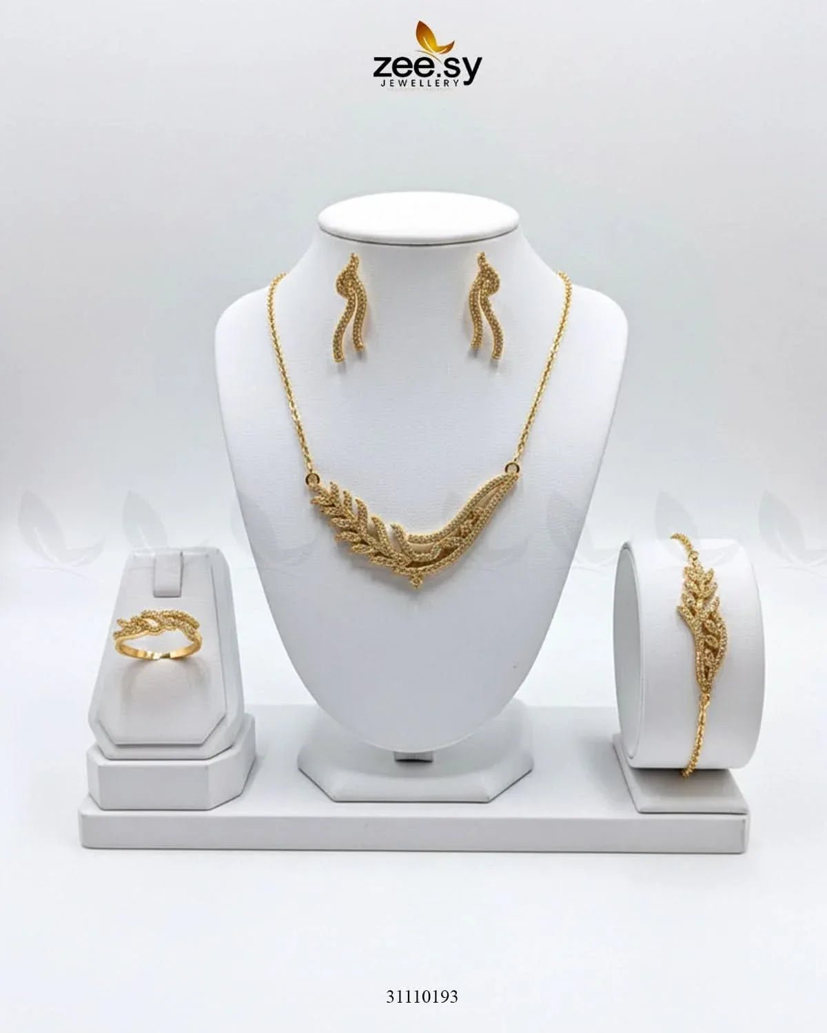 Linnet Pendant Set - Zeesy.pk