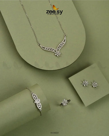 Wrenna Pendant Silver Pendant - Zeesy Jewellery Pakistan | Premium Artificial & Imitation Jewellery