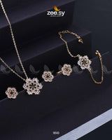 Snowflake Pendant Set - Zeesy.pk