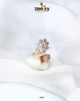 Delicate Leaf Ring - Zeesy.pk