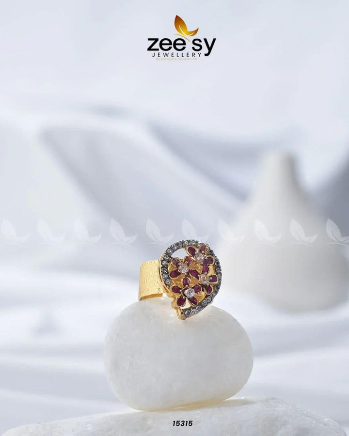Hurrem's Ring Red Rings - Zeesy Jewellery Pakistan | Premium Artificial & Imitation Jewellery