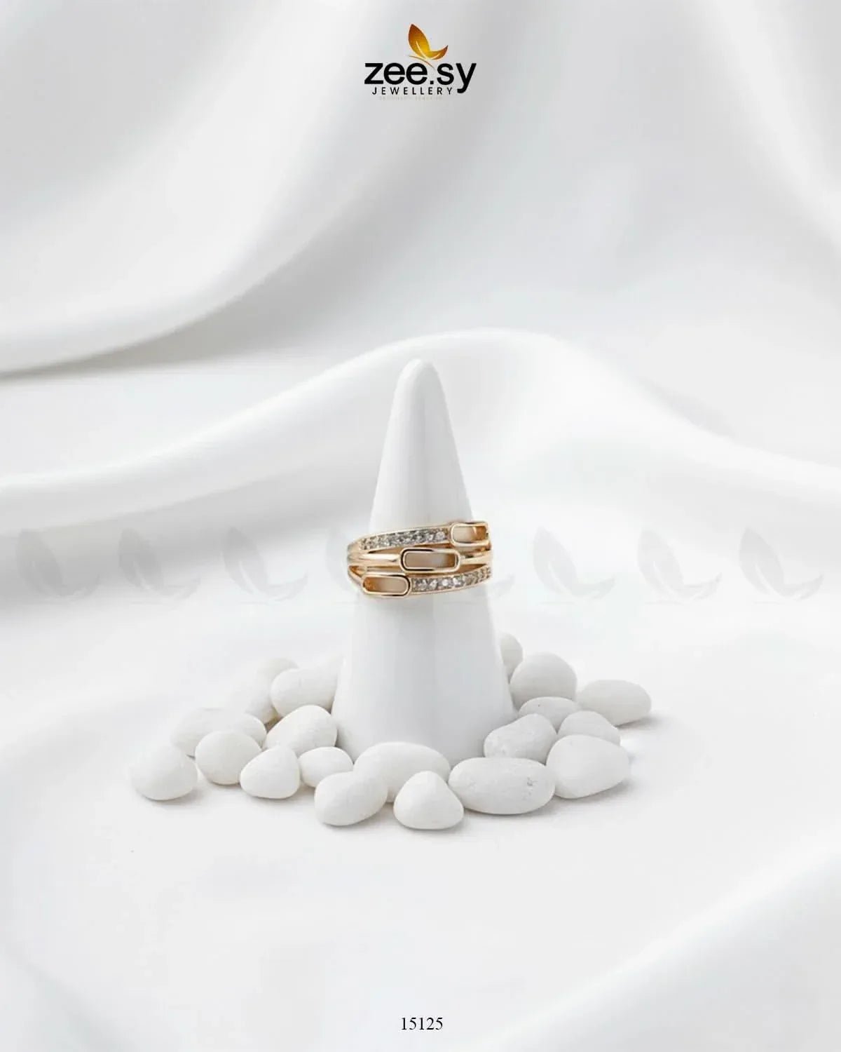 Edgy Ring - Zeesy.pk