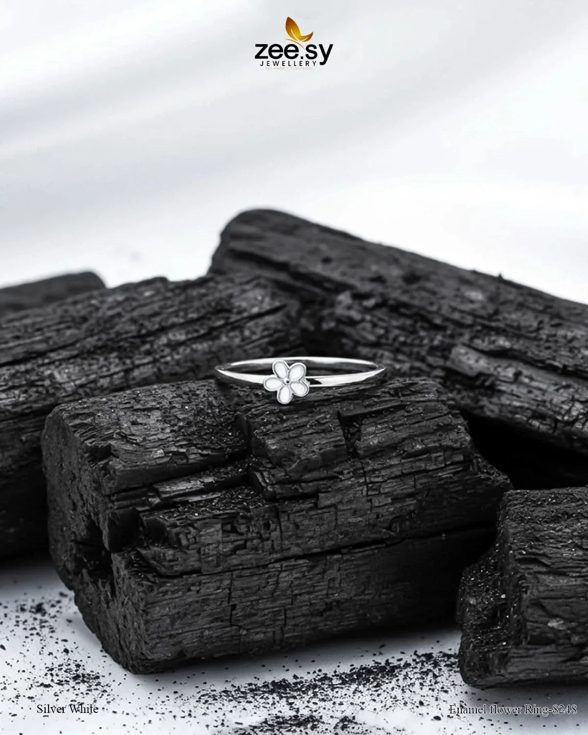 Enamel flower Ring-8248 - Zeesy.pk