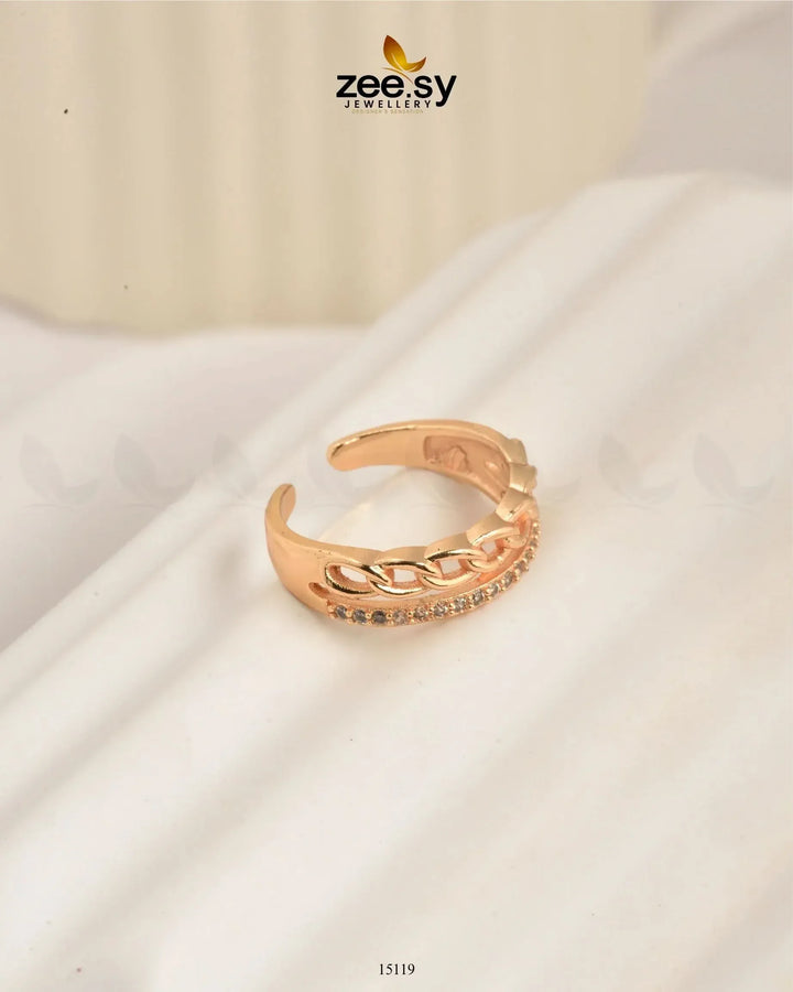Lustrous Ring Golden Rings - Zeesy Jewellery Pakistan | Premium Artificial & Imitation Jewellery