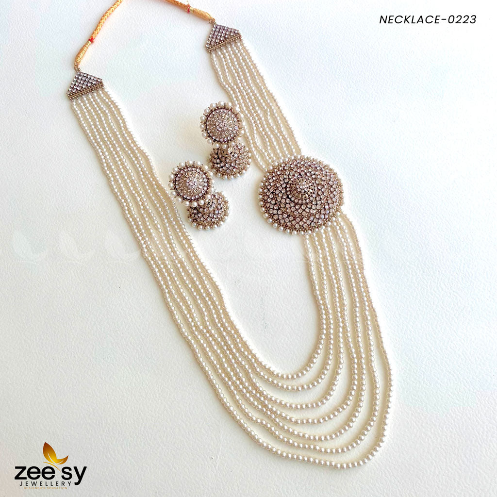 NECKLACE 0223