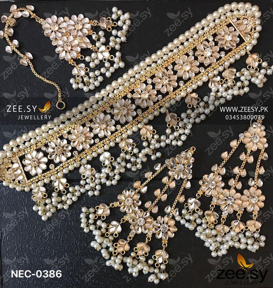 NECKLACE-0386
